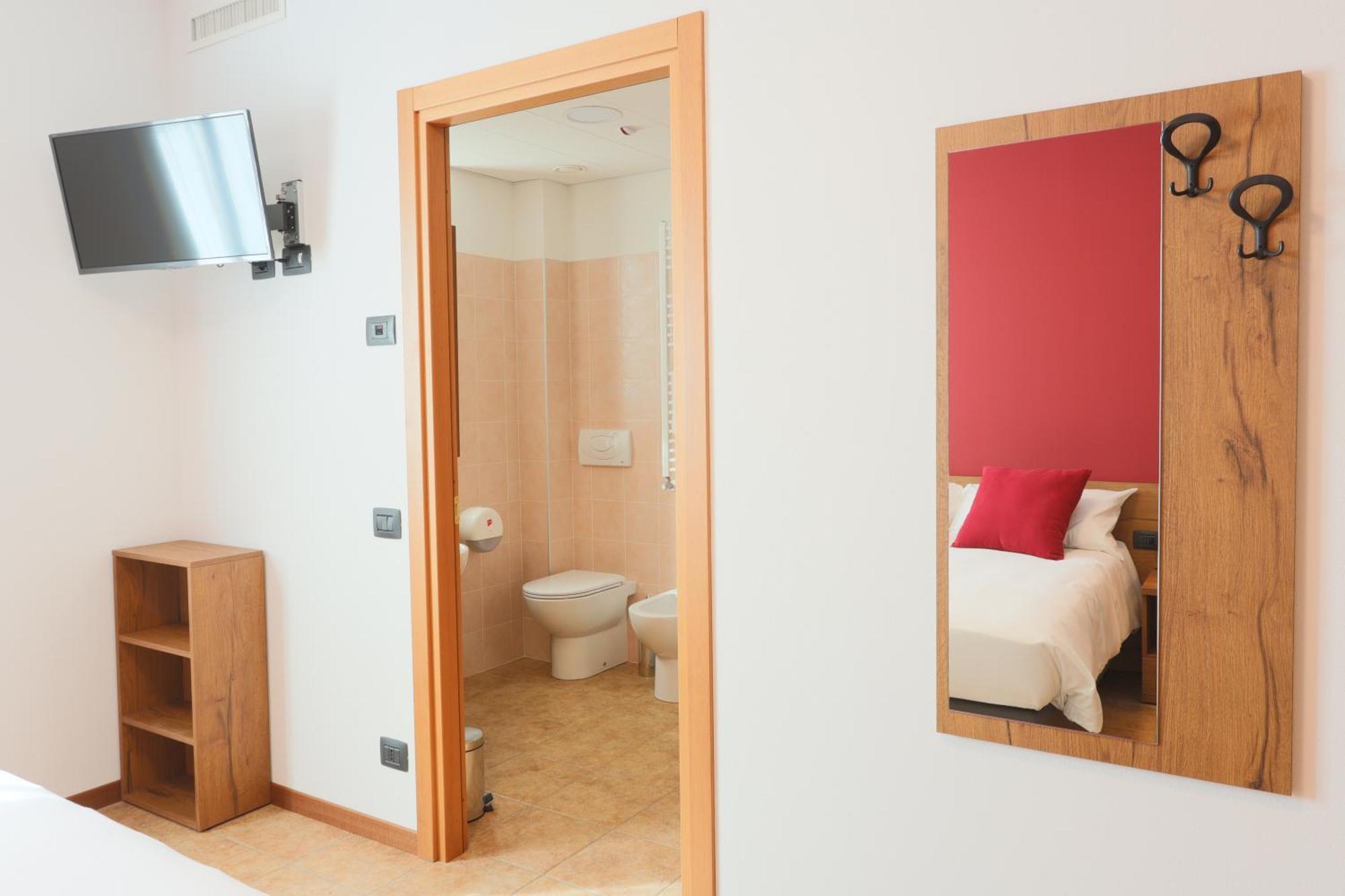 Corte Milano Rozzano Zimmer foto